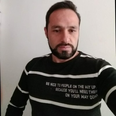 Luis Niño - Senior Developer & Brand Strategist